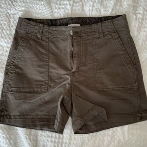 Maurice’s hunter green shorts size 10.